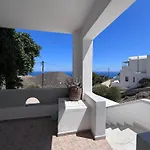 The Anafians 3* Anafi