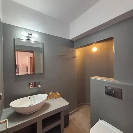 Hotel apartamentowy The Anafians 4*