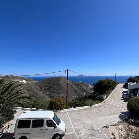 The Anafians 아파트호텔 아나피