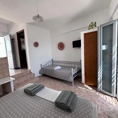 Hotel apartamentowy The Anafians 4*