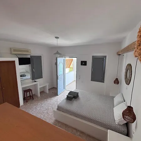 Hotel apartamentowy The Anafians 4*