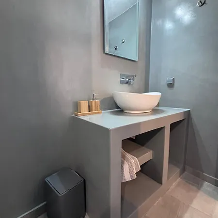 The Anafians 4* Anafi