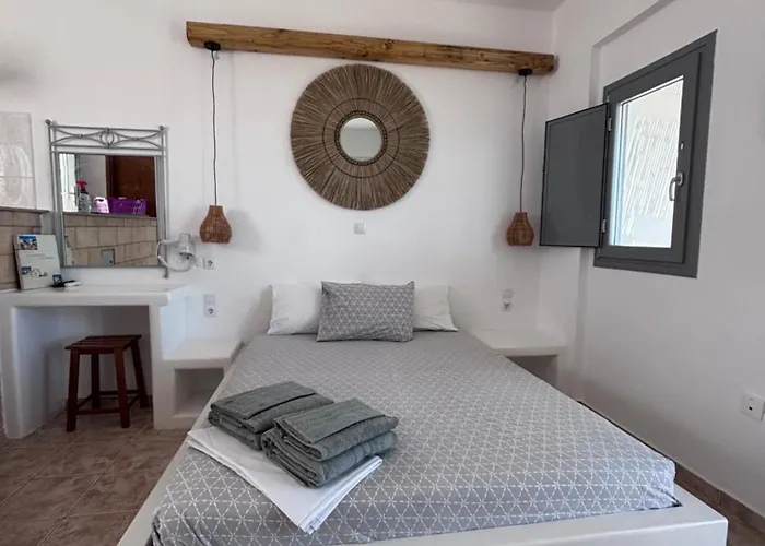 Apart-hotel The Anafians 4*