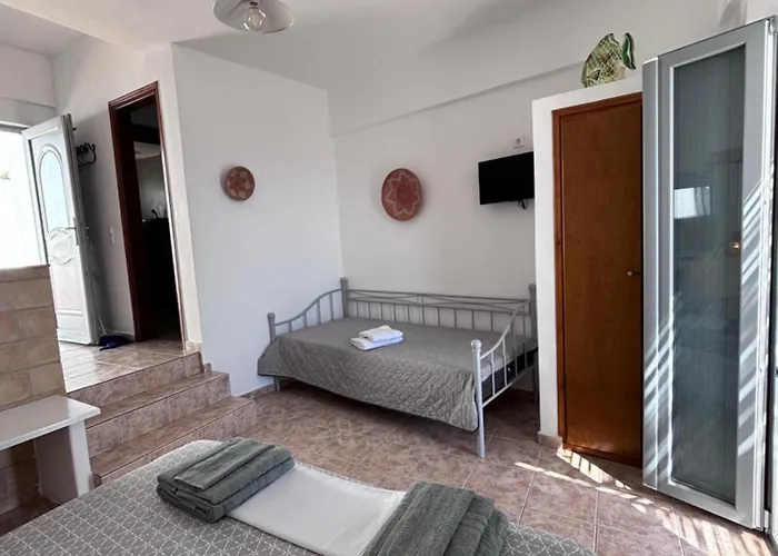 Apart-hotel The Anafians 4*